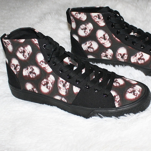 Iron Fist Skull of Doom Broadway Hi Top Sneakers - Mens Sz 8/Womens Sz 10 - Picture 11 of 16